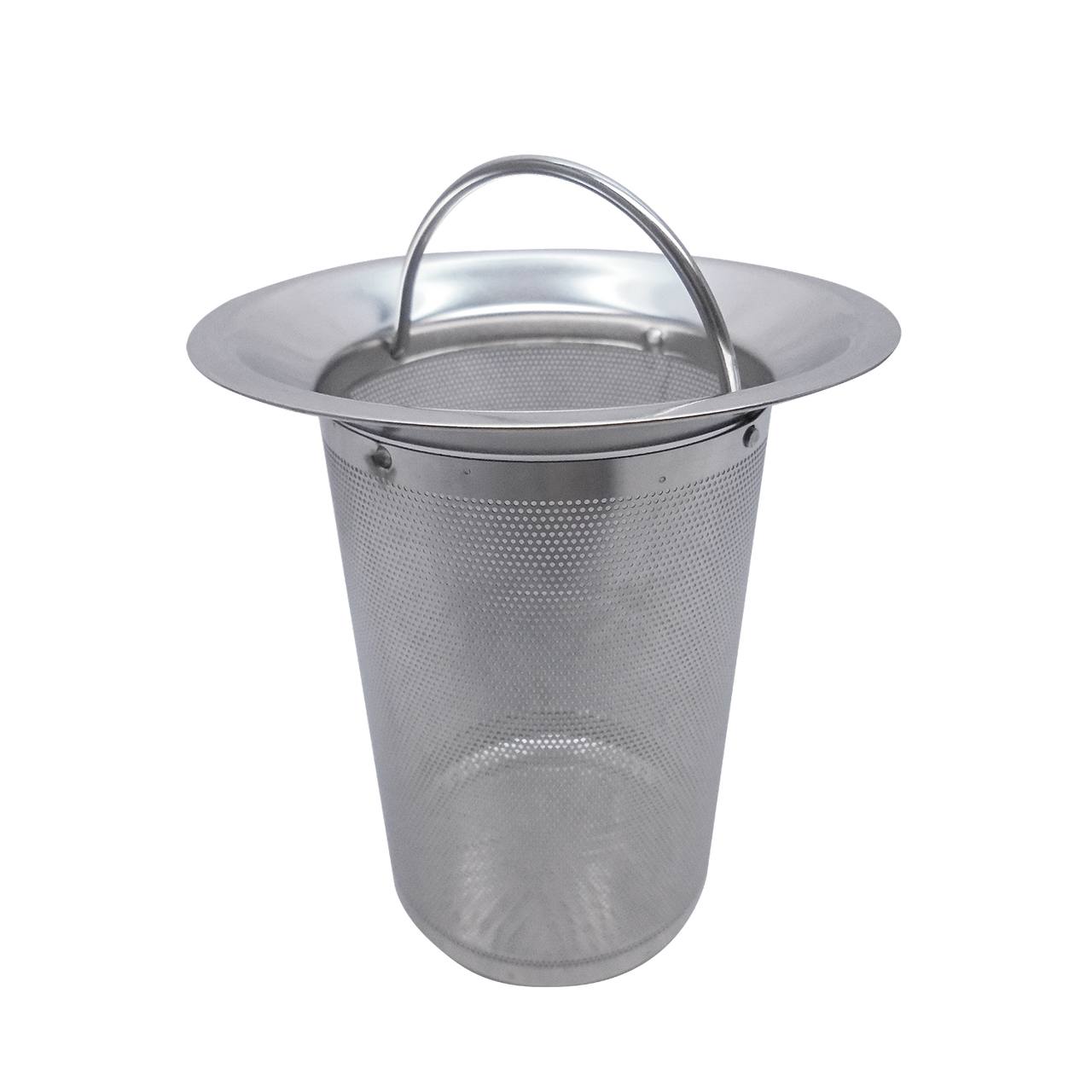 Ein zylindrisches, silbernes Metallsieb mit feinen Löchern und breitem Rand hat einen überstehenden Henkel. Es wirkt stabil und ist für Küchenanwendungen geeignet.