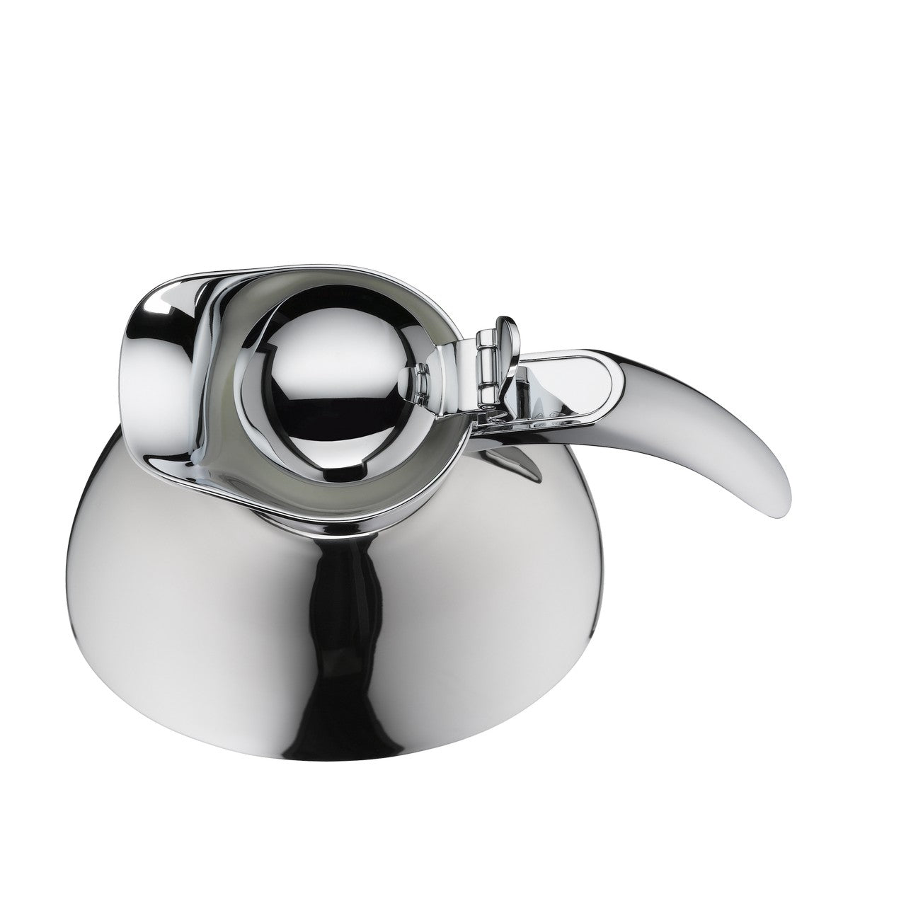 Das Bild zeigt eine glänzende, silberne Teekanne in der Draufsicht. Die Kanne hat einen markanten runden Deckel und einen geschwungenen Henkel auf der rechten Seite. Sie reflektiert das Licht und wirkt sehr modern und elegant.