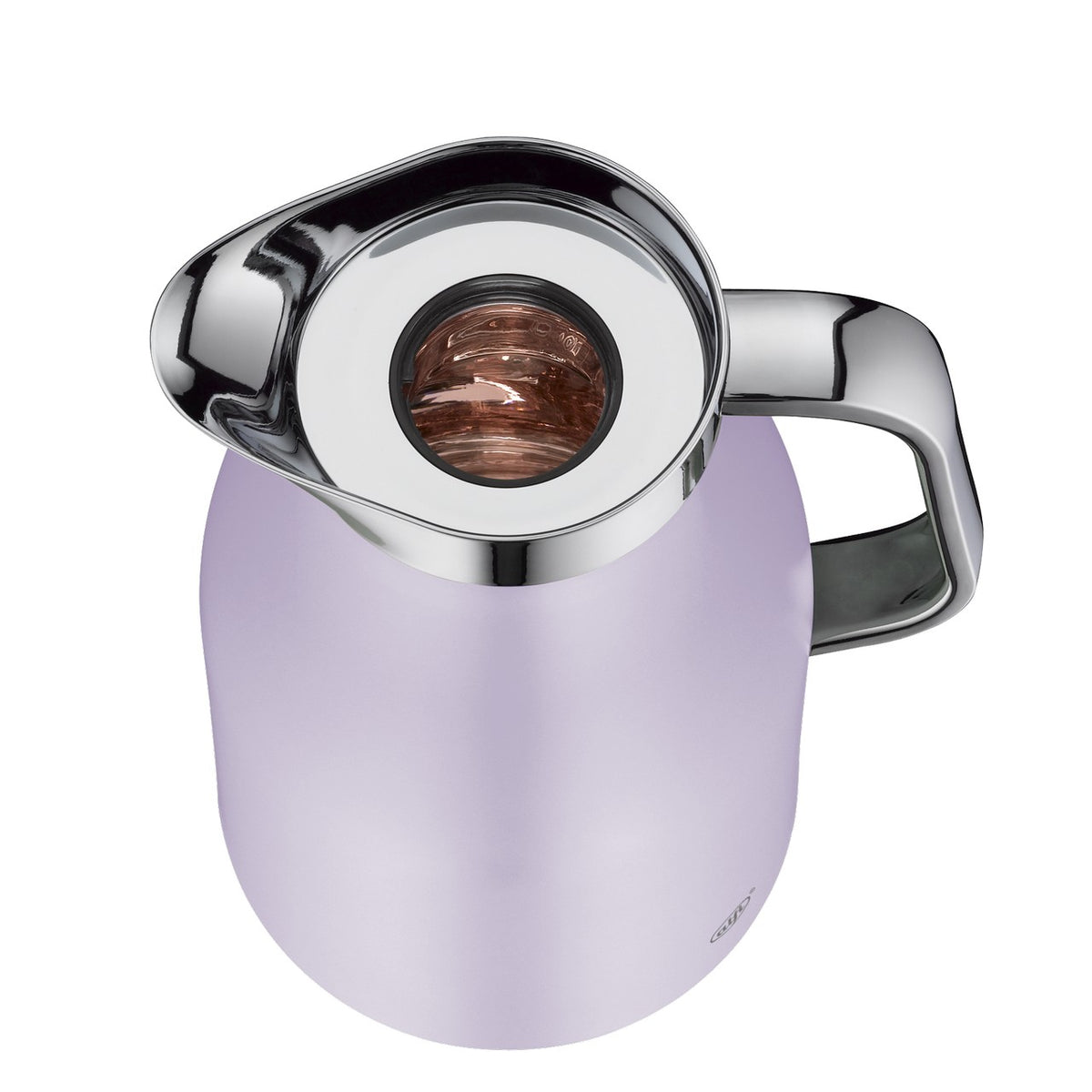 Eine Hand hält eine hellviolette Thermoskanne mit einem silbernen Deckel und Griff. Die Kanne hat ein modernes und glänzendes Design.