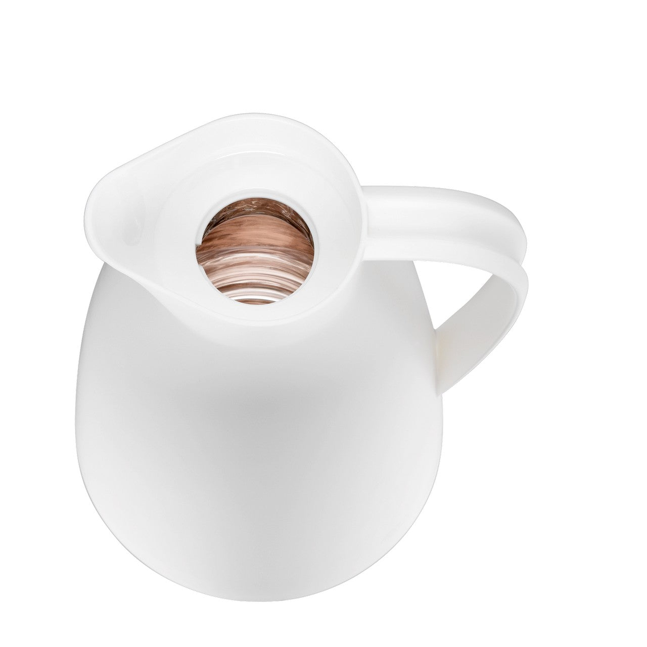 Das Bild zeigt eine weiße Thermoskanne mit einem schlichten Griff und einem offenen Deckel. Der Blick von oben zeigt das Innere der Kanne und ihren glatten, minimalen Stil.
