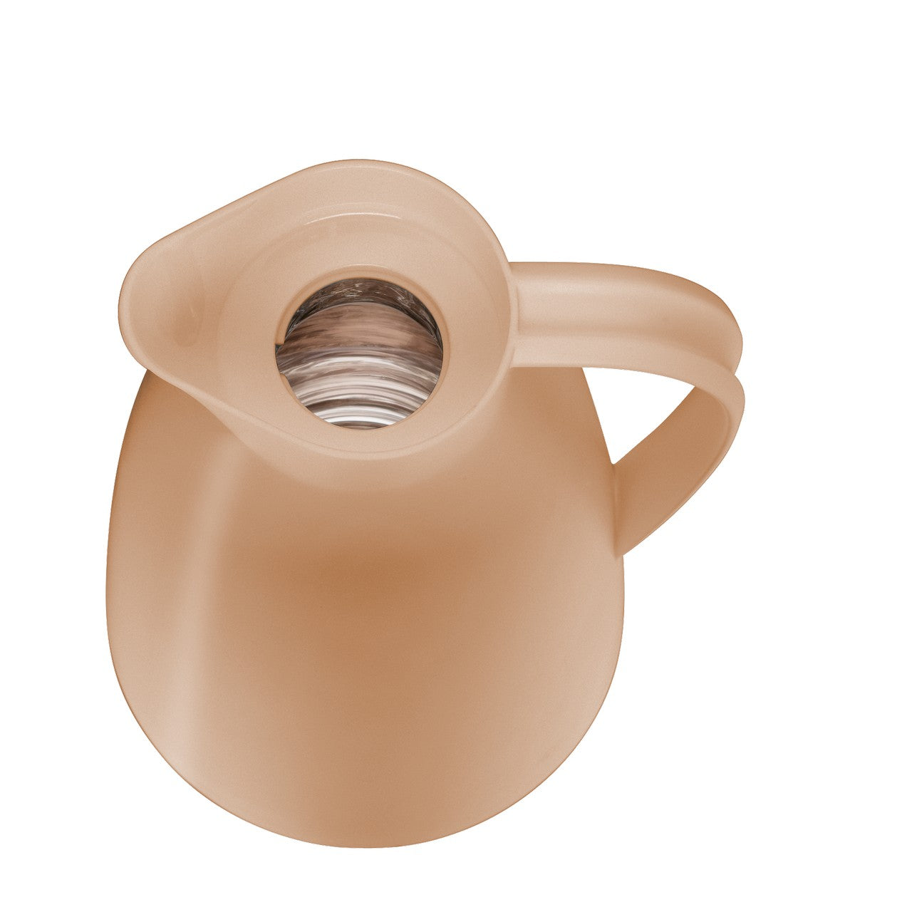 Auf dem Bild ist eine Hand zu sehen, die den Deckel einer beige-orangen Thermoskanne öffnet. Die Kanne hat eine glatte Oberfläche und eine schmale Tülle.