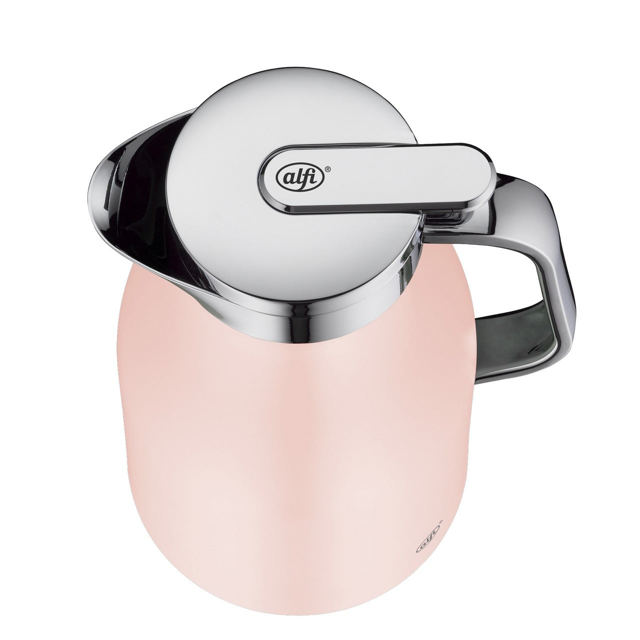 Eine Hand hält eine pastellrosa Thermoskanne mit einem silbernen Deckel und Griff. Die Kanne hat eine schlanke, kurvige Form.